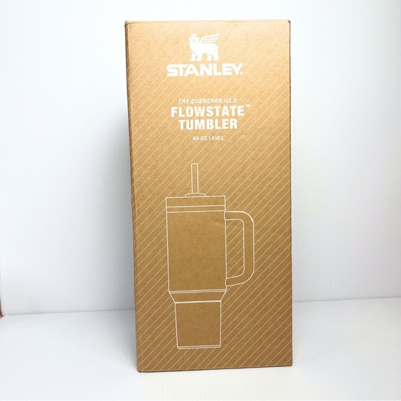 White bottle boot + 40 oz Black Stanley Quencher Flowstate Tumbler - Picture 10 of 12